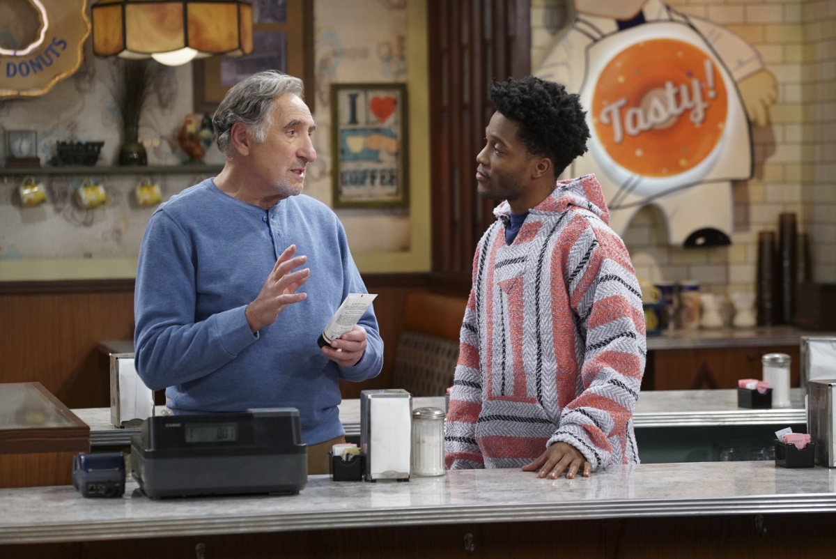 Cover image for  article: CBS' "Superior Donuts" Tackles Tough Issues, Seventies Style