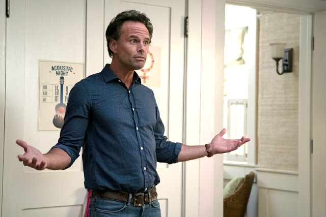 Cover image for  article: CBS’s “The Unicorn” Is a Smart, Sexy, Sweet Surprise