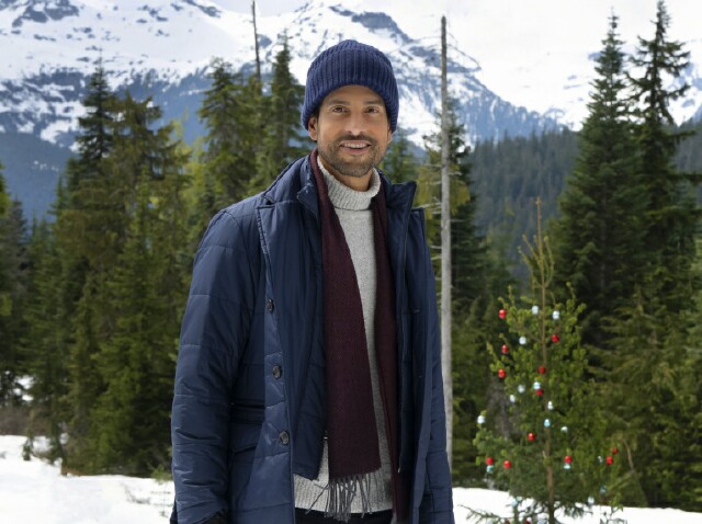 Cover image for article: Adam Rodriguez on His First Starring Role and EP Credit in CBS' "A Christmas Proposal"