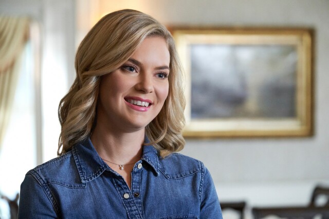 Cover image for article: Cindy Busby on Starring in Hallmark's Latest "Wedding March" Movie
