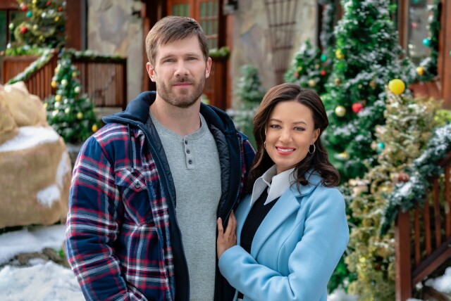 Cover image for  article: Hallmark Holidays: With 41 Movie Premieres, It's Once Again Looking a Lot Like Christmas