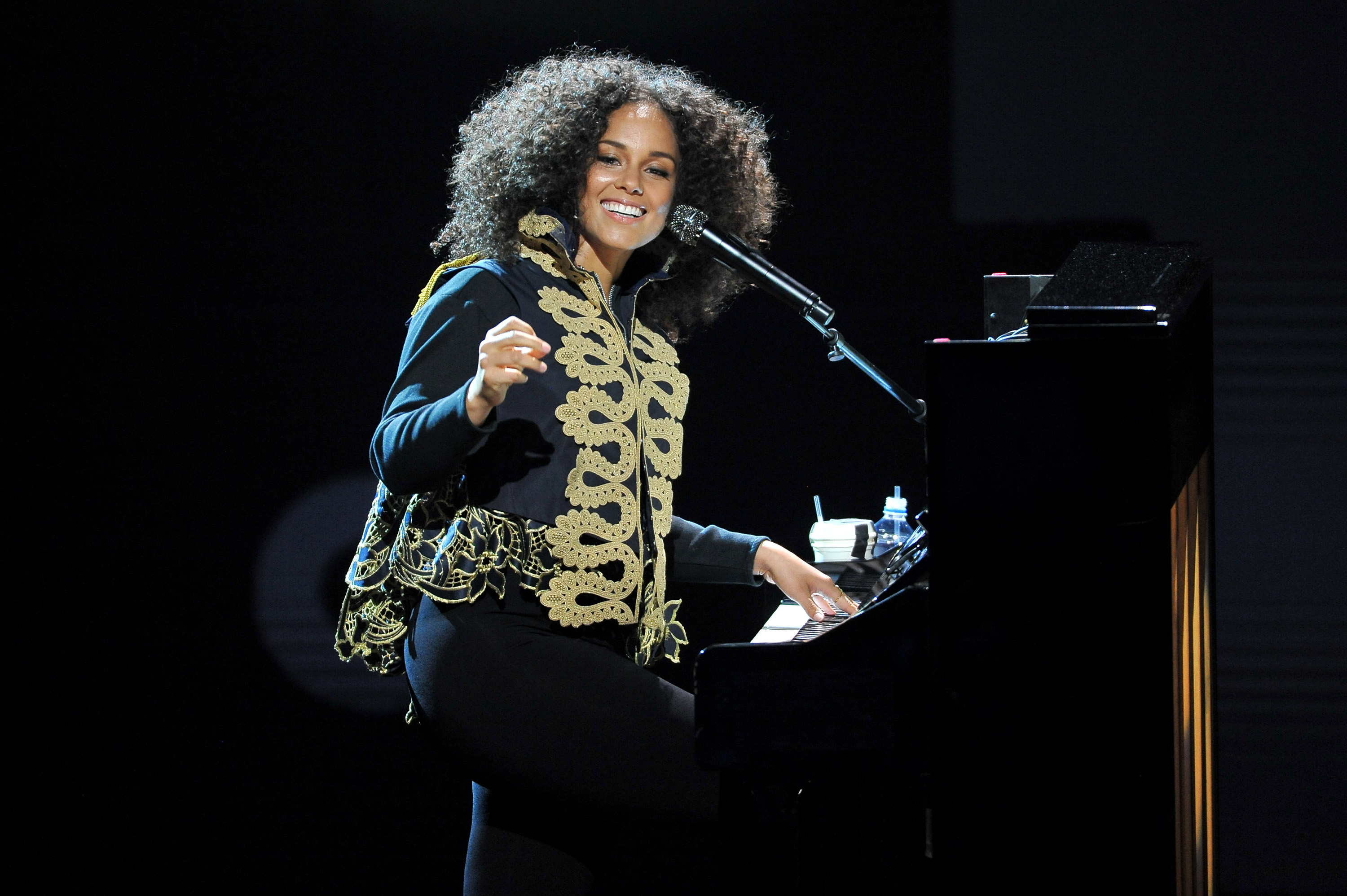 Cover image for  article: Upfront News and Views: BET and Alicia Keys Bring Down the House