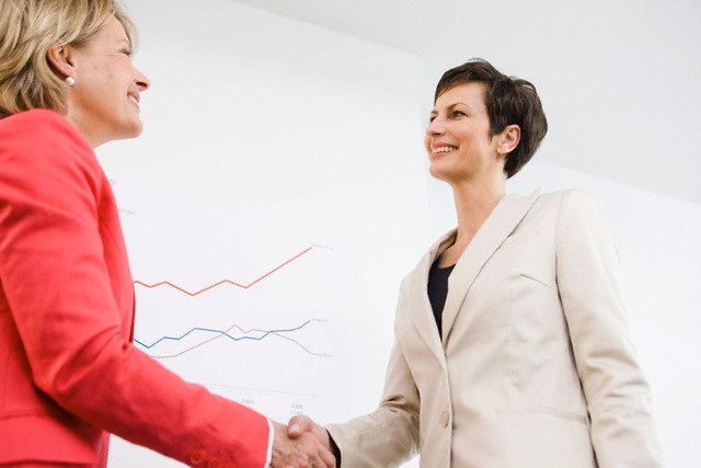 Cover image for article: Six Meaningful Reasons to Become a Super-Connector