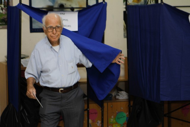 Cover image for article: How Flawed Political Polls Can Influence Undecided Voters