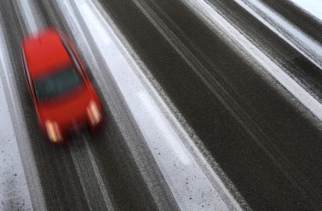 Cover image for  article: SMI: Auto Advertisers Go Off the Beaten Track