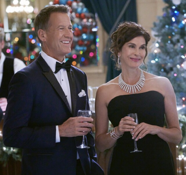 Cover image for  article: "Desperate Housewives" Stars Teri Hatcher and James Denton Reunite in "A Kiss Before Christmas"