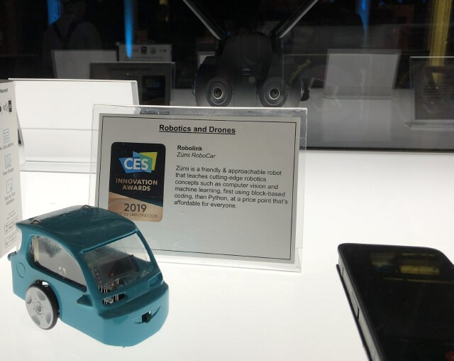 Cover image for  article: CES 2019 Preview: Auto Tech, AI, 5G, Smart Cities and Much More