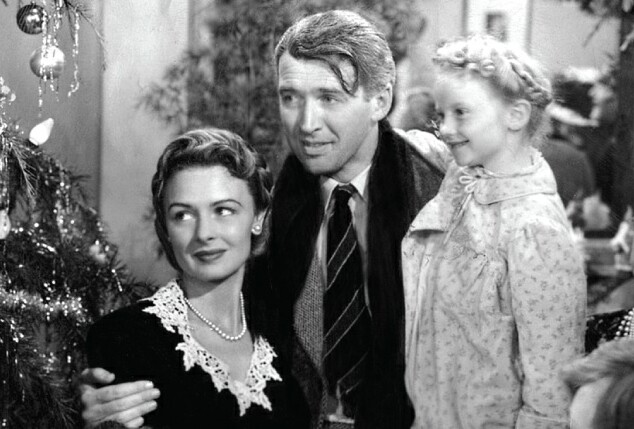 Cover image for  article: HISTORY's Moment in Media History: When "It's A Wonderful Life" Premiered in NYC