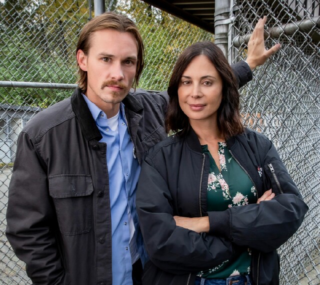 Cover image for article: Catherine Bell on Her New Ripped-from-the-Headlines Lifetime Movie "Jailbreak Lovers"