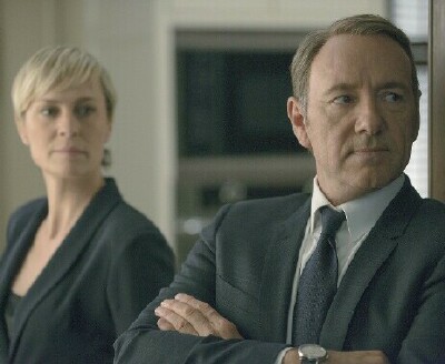 Cover image for article: Critic’s Notebook: “House of Cards,” “Shameless,” “Gotham,” “Vikings,” “Mozart in the Jungle” and More – Ed Martin