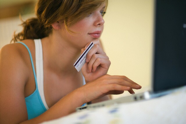Cover image for  article: The New Normal for Online Shopping
