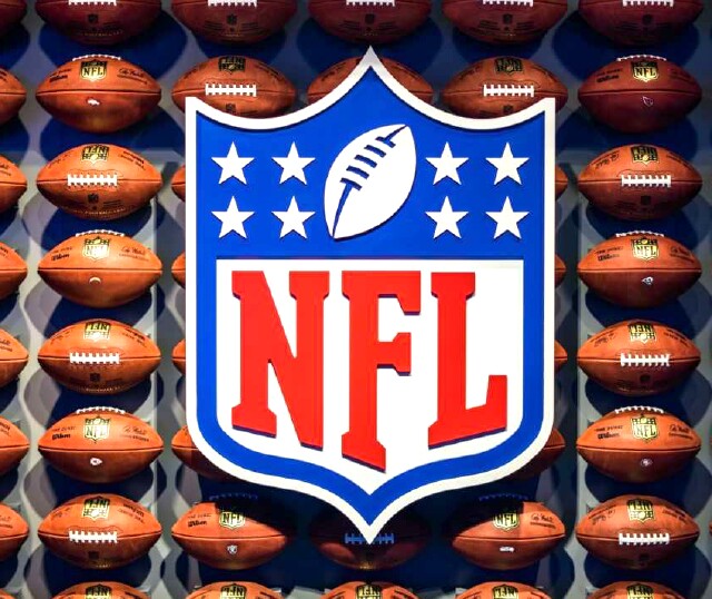 Cover image for article: NFL Business Bullish at Super Bowl Despite Mounting Issues