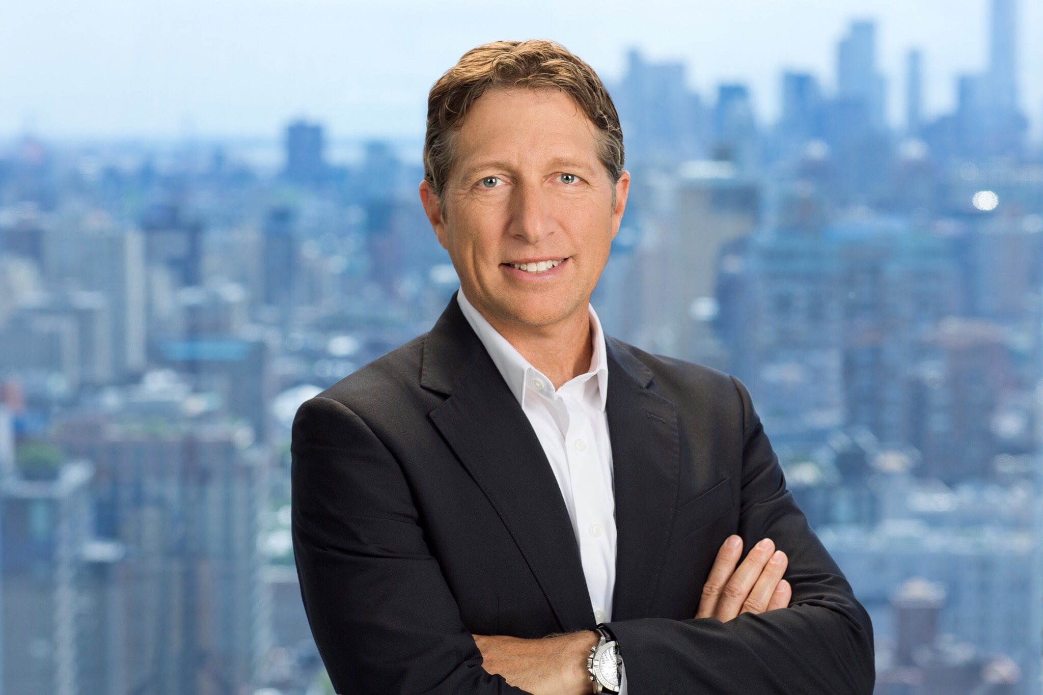 Cover image for article: Marketing Best Practices for Connecting with Multicultural Audiences -- Jack Myers' Exclusive Interview with Univision CEO Vince Sadusky