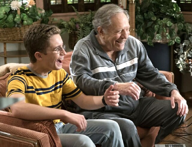 Cover image for  article: At 100, "The Goldbergs" Is the New Gold Standard of Family Sitcoms