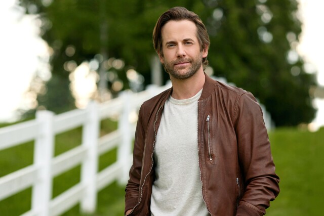 Cover image for  article: Niall Matter on Finding Family and Love in "The Secrets of Bella Vista"