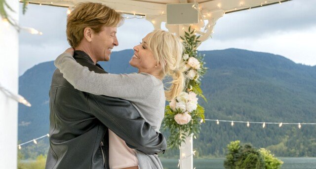 Wedding March 6': Jack Wagner & Josie Bissett on Mick and Olivia's Dream  Event – The Times Herald