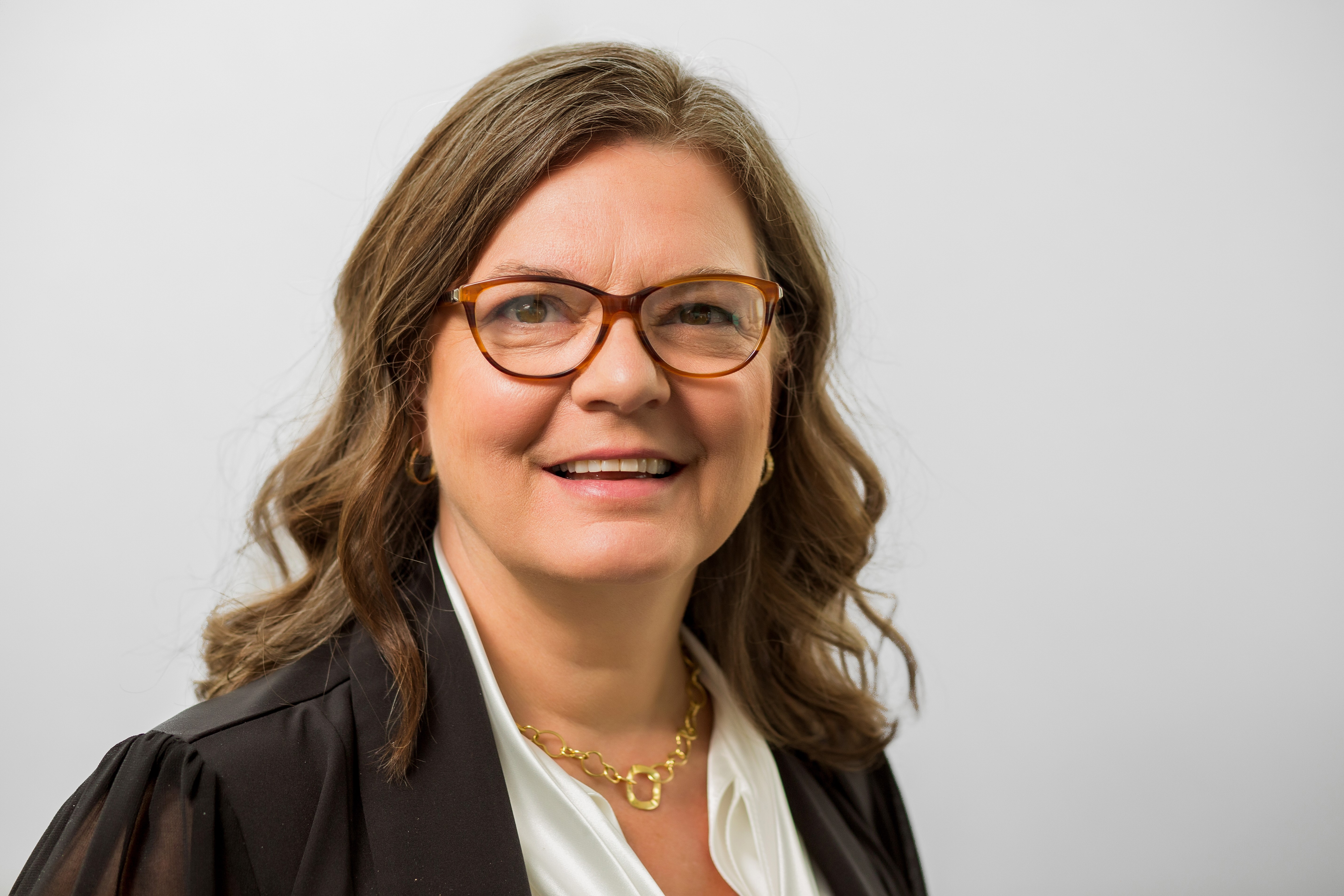 Cover image for  article: Nielsen Catalina's Leslie Wood: An Erwin Ephron Demystification Award Winner