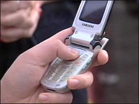 Cover image for article: SHELLY PALMER REPORT: Local Mobile Television: The Handset Is The Message