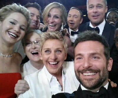 Cover image for  article: Beyond the Oscars’ Selfie: Samsung’s Chase to Displace Apple as America’s Most Talked About Brand -- Ed Keller