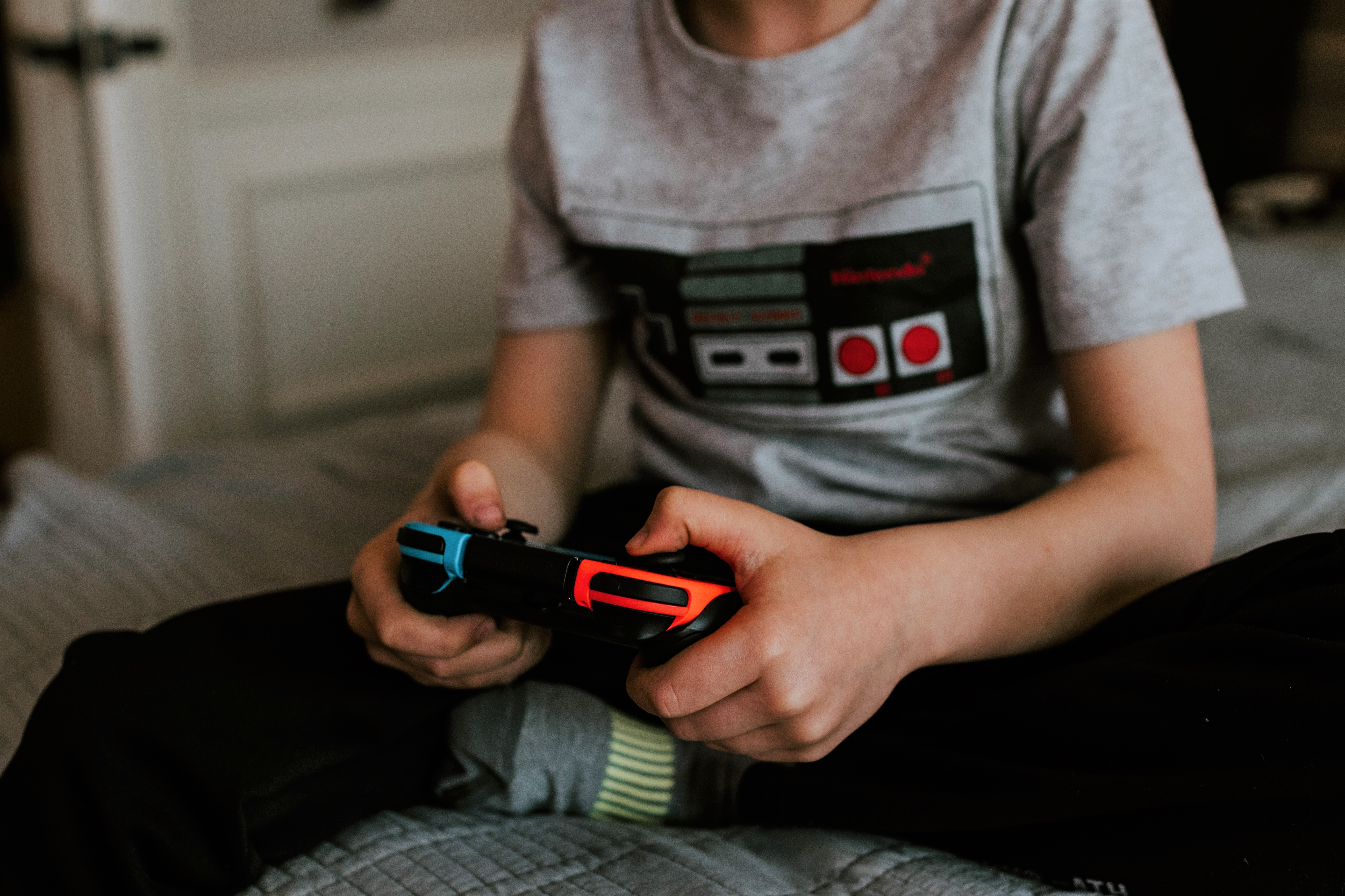 Cover image for  article: Preteen Gamers Upend Traditional Media Consumption, Says SuperData's Carter Rogers