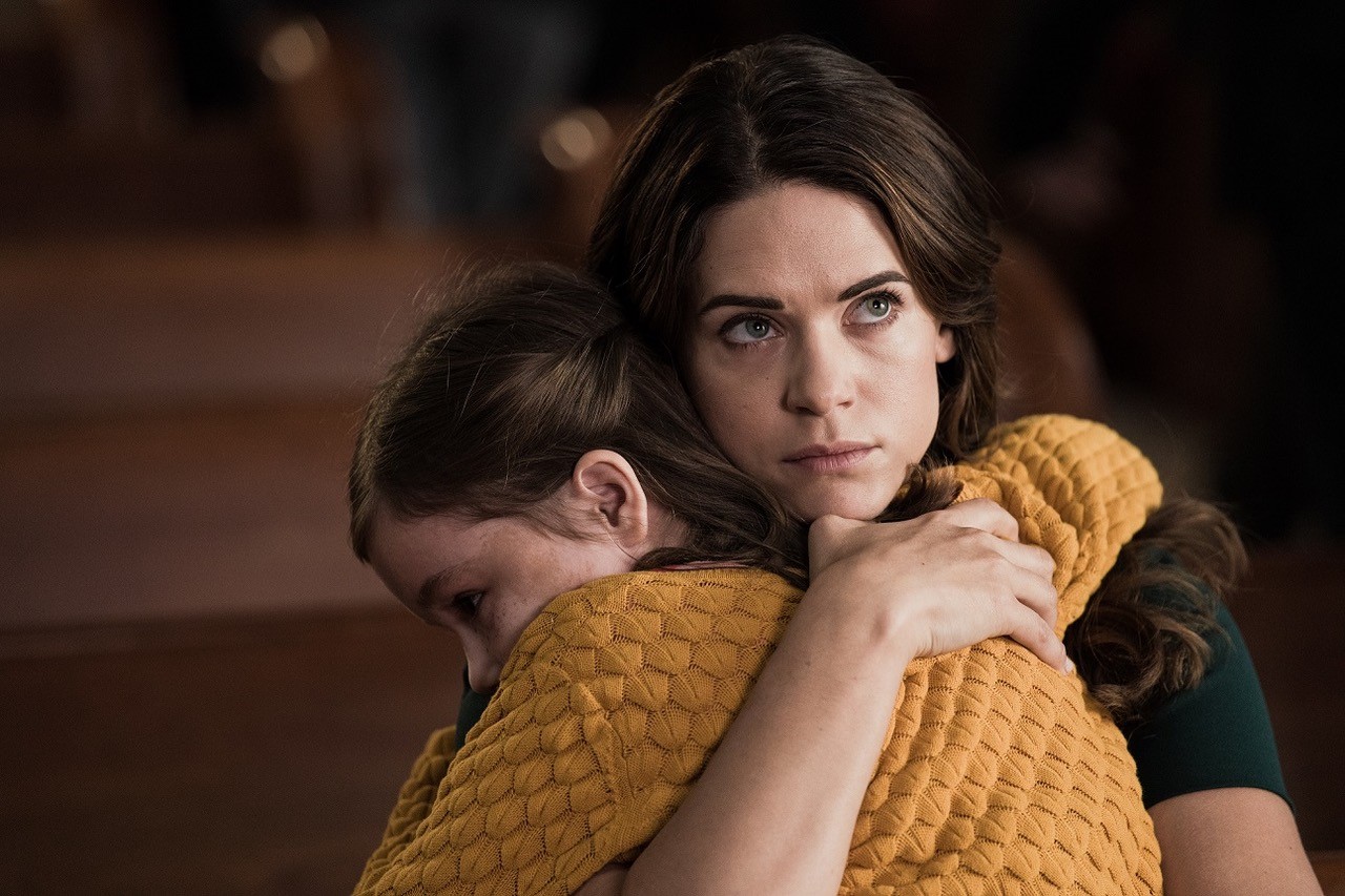 Cover image for article: Lyndsy Fonseca Talks Lifetime 30th Anniversary Marathon. Full Schedule Here.