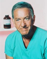 Cover image for article: NBC Cheats Klugman Out of "Quincy" Payments - Gene DeWitt - MediaBizBlogger