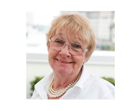 Cover image for  article: In Memory: The Wit and Wisdom of Kathryn Joosten - Ed Martin