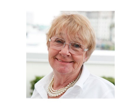 Cover image for article: In Memory: The Wit and Wisdom of Kathryn Joosten - Ed Martin
