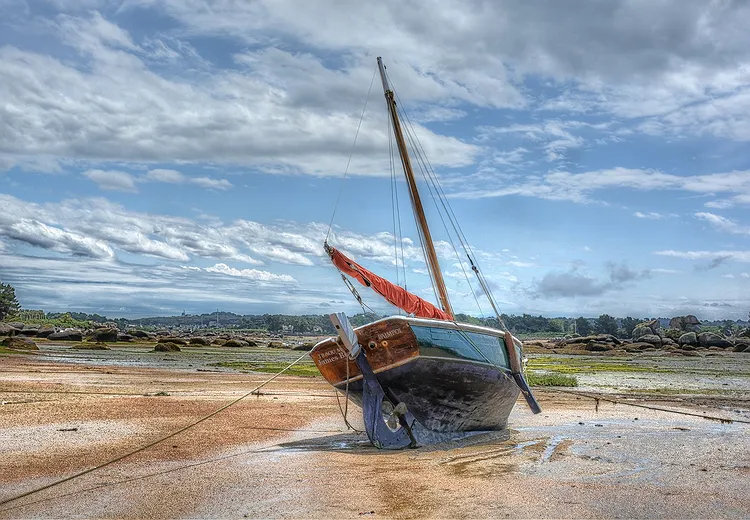 A Business Execution of this Famous Saying: Rising Tides Lift All Boats