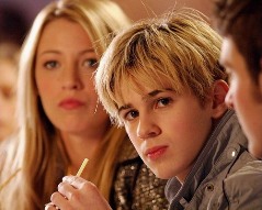 Cover image for  article: "Gossip Girl" Fans Search for Free, Streaming Episodes As Plotlines Get More Outrageous