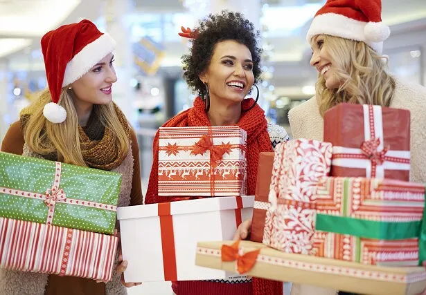 Holidays 2021: How to Reach New Shoppers This Holiday Season