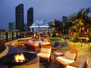 Cover image for article: Syfy/Entertainment Weekly Party is Still the Hottest Industry Bash at Comic-Con - Ed Martin - MediaBizBloggers