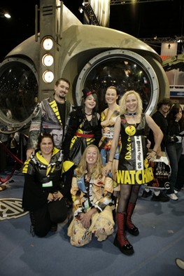 Fans turn promotional bags for the movie Watchmen into geek-chic.